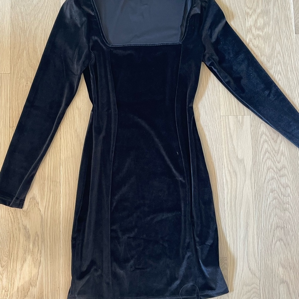 Black Velvet Amazon Mini Dress